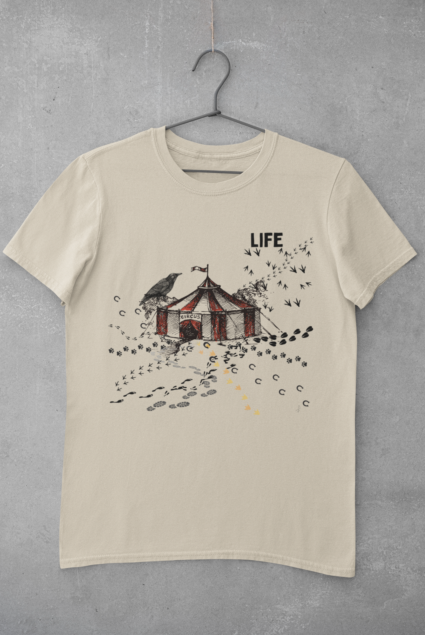 life is a circus - graphic tee